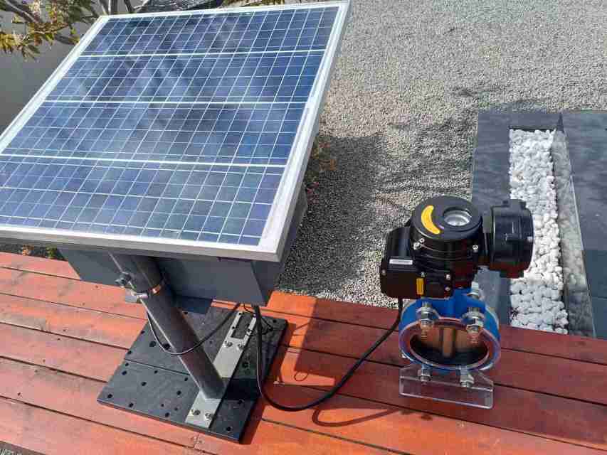 Intelligent control solar electric actuator